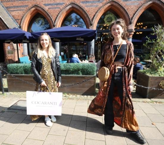 (Left) Holly Travis of Kanoa Living (Right) Davinia Armitage of Cocaranti